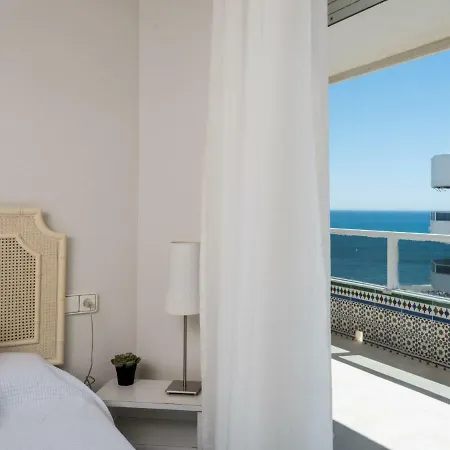 Complejo Residencial Pez Espada * 托雷莫利诺斯